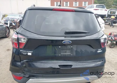 2017 Ford Escape Se z USA, uszkodzony, nr VIN 1FMCU9GD6HUD32992
